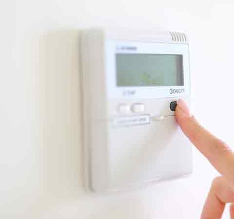 ¿Cómo funcionan los controles de sauna?